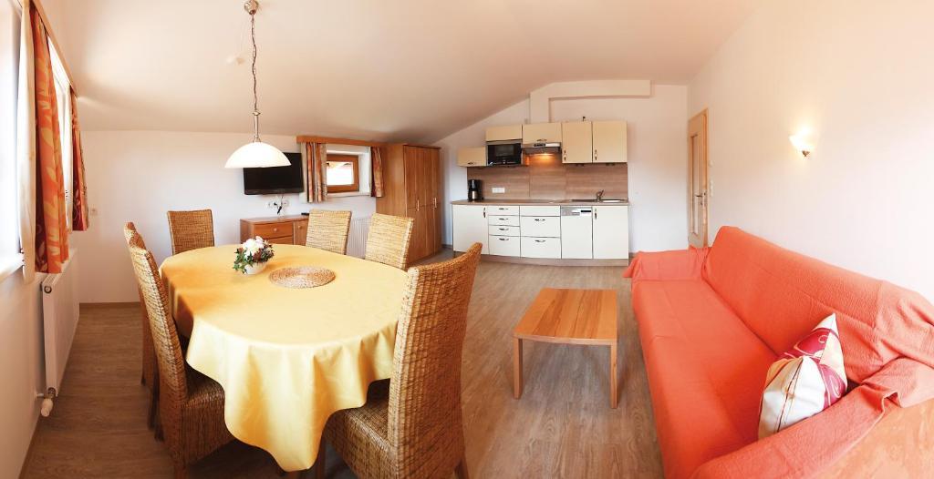 Apart Andrea Uderns Kamer foto